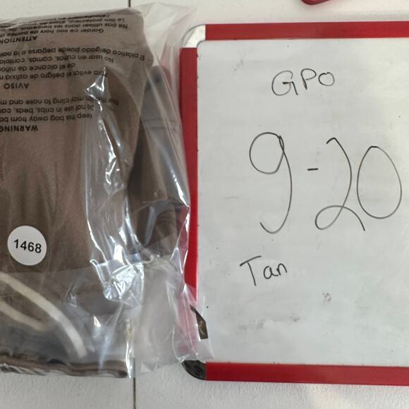 Madewell MWL Cropped Sweatshirt WMNS S Tan Foundational Fleece Pullover Boxy Fit - Picture 10 of 10